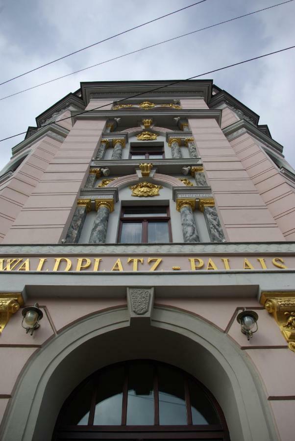 Apartments In Der Jahnallee 20 Waldplatzpalais Lipcse Kültér fotó